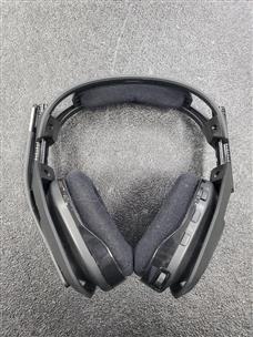 ASTRO A50 BLACK HEADSET w CHARGING BASE AND POWER CABLE TESTED